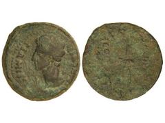 Dupondio. COLONIA PATRICIA. Anv.: PERMISSV (CAESARIS AVGVSTI). Cabeza de Augusto a izquierda. Rev.: (COLONIA PATRICIA). Enseñas y águila legionarias. 19,90 grs. Pátina verde. AB-1988. BC+/BC.