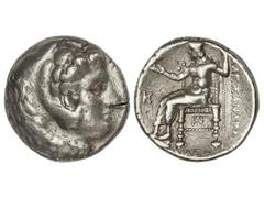 Tetradracma. 336-323 a.C. ALEJANDRO MAGNO. CECA INCIERTA. Anv.: Cabeza de Hércules con piel de león a derecha. Rev.: Zeus entronizado a izquierda, alrededor leyenda, delante K, debajo A. 17,10 grs. AR