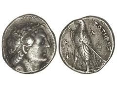 Tetradracma. 221-204 a.C. PTOLOMEO IV. REINO PTOLEMAICO DE EGIPTO. Anv.: Cabeza diademada a derecha. Rev.: Águila a izquierda en pie, alrededor leyenda, en el campo símbolos y monogramas. 14,13 grs. (