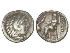 Dracma. 336-323 a.C. ALEJANDRO MAGNO. MACEDONIA. Anv.: Cabeza de Hércules con piel de león a derecha. Rev.: Zeus entronizado a izquierda, alrededor leyenda y símbolos. 3,61 grs. AR. Se-6730. MBC+/MBC.