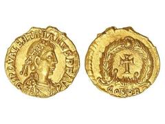 ROMAN COINS: ROMAN EMPIRE Tremisis. Acuñada el 425-455 d.C. VALENTINIANO III. Anv.: D. N. VALENTINIANVS P. F. AVG. Busto a derecha con diadema. Rev.: Cruz orlada por guirnalda. En exergo: COMOB. 1,47 