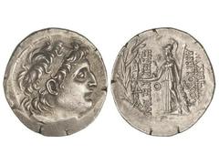 Tetradracma. 138-129 a.C. ANTÍOCO VII. REYES SELÉUCIDAS. Anv.: Cabeza diademada a derecha. Rev.: BA¶I¶E¶ANTIOXOY EYE¶ETOY. Atenea en pie a izquierda con Nike, delante y detrás leyenda. 16,40 grs. AR. 