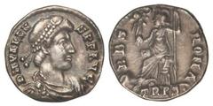 ROMAN COINS: ROMAN EMPIRE Siliqua. Acuñada el 367-375 d.C. VALENS. TREVERI. Anv.: D. N. VALENS. P. F. AVG. Busto con diadema a derecha. Rev.: VRBS ROMA. En exergo: TRPS. Roma sentada a izquierda con V