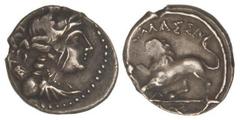 GREEK COINS Dracma. 220-100 a.C. MASSALIA. Anv.: Cabeza de Artemisa a derecha con diadema, sobre la espalda arco y carcaj. Rev.: MA¶A. León a izquierda. En exergo: AH. 2,65 grs. AR. Cy-7; SNG Cop-778.