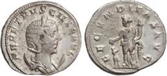 ROMAN COINS: ROMAN EMPIRE Antoniniano. Acuñada el 249-251 d.C. HERENNIA ETRUSCILLA. Rev.: FECVNDITAS AVG. Fecundidad en pie a izquierda con cornucopia, delante niño. 3,96 grs. AR. C-8; RIC-55B. MBC+.