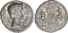 ROMAN COINS: ROMAN EMPIRE Roman Empire Denario. Acuñada el 15-13 a.C. AUGUSTO. LUGDUNUM (Lyon). Anv.: AVGVSTVS DIVI F. Cabeza descubierta de Augusto a derecha. Rev.: IMP. X. Soldado entregando rama de
