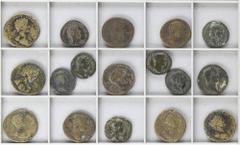 ROMAN COINS: ROMAN EMPIRE ROMAN COINS: ROMAN EMPIRE Roman Coins Lote 17 monedas As, Dupondio, Sestercio. Acuñada el 117-138 d.C. ADRIANO. AE. A EXAMINAR. BC a MBC-.