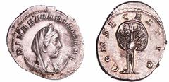 ROMAN COINS Mariniane - Antoninien (253-254, Rome) - Paon A/ DIVAE MARINIANAE. Buste voilé à droite. R/ CONCECRATIO. Paon de face, regardant à gauche. SUP RSC.3 (8f)-RCV.10067 ($250)-RIC.3 Bill ; 3.96