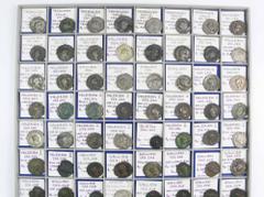 ROMAN COINS Importante collection de 416 monnaies romaines Trebonien Galle (7) ; Volusien (11) ; Emilien (4) ; Salonin (2) ; Valerien Ier (12) ; Quietus (1) ; Valerien II (5) ; Gallien (43) ; Salonine