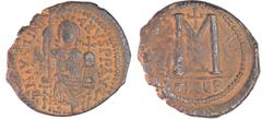 BYZANTINE COINS Justinien Ier - Follis (527-563, Theoupolis) A/ D N IVSTINIANVS PP AVG. Buste diadémé à droite. R/ M // THEUP une croix au-dessus, une étoile à gauche et un C droite. R TTB Sear.214 Ae