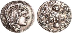 GREEK COINS Attique - Athènes - Tétradrachme de style nouveau (166/157 av. J-C) A/ Tête d'Athéna à droite, coiffée du casque attique à cimier, orné d'un griffon bondissant. R/ ΑΘΕ / Monogramme / Monog