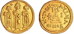 BYZANTINE COINS Héraclius - Solidus (610-641, Constantinople) A/ Héraclius au centre, Héraclius Constantin à droite et Herclonas à gauche. R/ VICTORIA AVG 4 Z / M(monogramme)|I // CONOB. Croix sur une