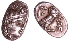 GREEK COINS Attique - Athènes - Tétradrachme (350-295 av. J.-C.) A/ Tête d'Athéna à droite, coiffée du casque attique à cimier. R/ ΑΘΕ. Chouette debout à droite, la tête de face. Le tout dans les rest