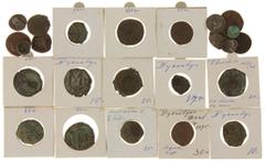 Ancient coins in lots - Small collection of 13 Byzantine folles (worn), 2 Roman folles, 3 antoniniani including Salonina and Postumus, 2 Denarii and 5 other ancient coins - avg. F to F/VF