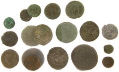 Ancient coins in lots - A mixed lot of Roman coins, mainly Antoniniani and Folles: Quintillus, Divus Romulus (2), Marcianus, Delmatius, Numerianus, Probus, Aurelianus, Carus, Honorius (AR Siliqua), et