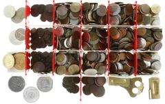 Divers - Vakjesdoos goed gevuld met flink aantal wereld wo. iets koers, tevens Romeins kleinformaat brons