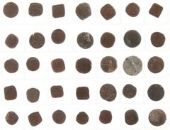 Munten buitenland in doosjes - Divers - Doosje met 35 oude koperen/bronzen muntjes, meest Europese staatjes maar ook iets Romeins