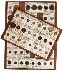 Ancient coins in lots Ancient coins in lots - An old collection of Roman and other ancient coins, almost all with descriptions and in old cardboard holders: 8 Republican Denarii (Censorinus, Crepusius