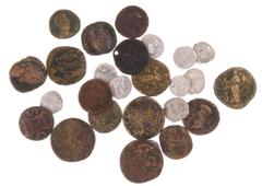 Ancient coins in lots Ancient coins in lots - A mixed lot Roman coins: 10 Denarii (Orbiana, Traianus, Domitianus, 2 x Hadrianus, Faustina Mater, Gordianus III, 3 x Sept. Severus), 7 Sestertii (Nerva, 