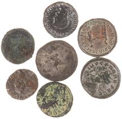 Ancient coins in lots Ancient coins in lots - A lot with Antoniniani: Divo Claudio (RIC 264), Quintillus (RIC 32), Aurelianus (RIC 244), 2 x Vabalathus/Aurelianus and 2 x Probus (RIC 541 and 499) - to