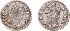 Ancient coinage Roman Imperial Coinage - Valens (364-378 n.Chr.) - AR Siliqua (Trier AD 367-378, 1.91 g) - DN VALENS PF AVG Pearl-diademed, draped and cuirassed bust right / VRBS ROMA Roma seated left