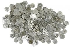 Ancient coins in lots Ancient India - Indo-Scythians - A large and interesting lot with AR/billon drachms: Azilises, c.57-35 BC, King mounted with spear / city deity, (Senior type 56 ); Azes (I&II), c