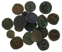 Ancient coins in lots - Roman coinage Roman coinage - Roman lot with bronzes: 15 Sestertii including Faustina Minor, Traianus Decius, Marcus Aurelius, Philippus I Arabs, Lucilla, Ant. Pius etc., added