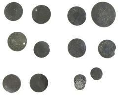 World Coins (boxes) World coins - Ottoman Empire, miscellaneous lot consisting of Selim III 1203-1222/1789-1807, AR 2 kurush; Abdul Mejid 1255-1277/1839-1861, AE 10 & 20 para (2); Abdul Aziz 1277-1293