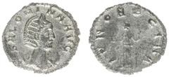 Roman Imperial Coinage Salonina - BI Antoninianus (Rome AD 257-60, 3,16 g) - SALONINA AVG, diademed and draped bust right on crescent / IVNO REGINA Juno standing left holding patera in right hand and 