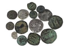 Ancient coins in lots - Miscellaneous A mixed lot ancient coins: 3 silver Tetradrachms (Pamphylia/Side, Athena/Nike, c/m Seleucid anchor, Thassos after 148 BC and a Ptolemaic piece), 3 Roman Alexandri