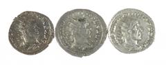 Ancient coins in lots - Roman coinage Ancient coins in lots - Roman coinage - A small lot Roman AR Antoniniani: 2 x Philippus I Arabs (PM TRP II COS PP and PM TRP III COS PP) and Gallienus (VICTORIA A