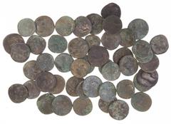 Ancient coins in lots Roman coinage - A larger lot with Roman Sestertii: Faustina Minor, Philippus I Arabs, Antoninus Pius, Traianus, Juli Mamaea, Marcus Aurelius, Severus Alexander, Orbiana (worn), H