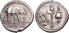 RÖMER IMPERATORISCHE PRÄGUNGEN. GAIUS IULIUS CAESAR 100-44 v. Chr. Denar (49/48 v.Chr.) 4,01g, Feldmünzstätte. Elefant schreitet n.r. und tritt auf Schlange; unten CAESAR / Sakralgerät. Cr. 443/1, BMC