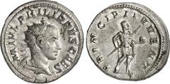 RÖMER RÖMISCHES KAISERREICH. Philippus II., Caesar 244-247. Antoninian (245) 4,76g. Palliumbüste m. Strkr. n.r. M IVL PHILIPPVS CAES / PRINCIPI IVVENT Philippus steht in Rüstung n.r. RIC 216c, C. 54. 