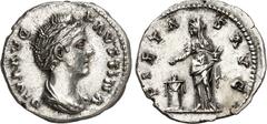 RÖMER RÖMISCHES KAISERREICH. Diva Faustina senior z.Z. Antoninus Pius 141/161. Denar 3,51g. Pallabüste n.r. DIVA AVG - FAVSTINA / PIETAS - AVG Pietas steht opfernd n.l.; l. Altar. RIC 394a, BMC 311, C