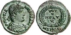 RÖMER RÖMISCHES KAISERREICH. IOVIANUS 363-364. AE-Centenionalis 20mm 3,32g, Sirmium, 2. Offizin. Büste mit Panzer, Paludamentum und Perlendiadem n.r. D N IOVIA-NVS P F AVG / VOT - V - MVLT - X im Lorb