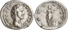 RÖMER RÖMISCHES KAISERREICH. Diva Faustina senior z.Z. Antoninus Pius 141/161. Denar 3,30g. Verschleierte Büste n.r. DIVA AVG - FAVSTINA / PIETAS - AVG Pietas steht opfernd n.r.; r. Altar. RIC 392, C.