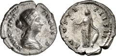 RÖMER RÖMISCHES KAISERREICH. Faustina iunior z.Z. Antoninus Pius 145-161. Denar (156/161) 2,68g. Büste in Palla n.r. FAVSTINA - AVGVSTA / AVGVSTI - PII FIL Venus steht mit Schild, auf Helm, und Victor
