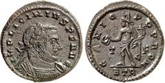 RÖMER RÖMISCHES KAISERREICH. LICINIUS I. 308-324. AE-Follis 20mm (316) 2,52g, Trier, 2. Offizin. Büste mit Panzer und Lorbeerkranz n.r. IMP LICINIVS P F AVG / GENIO - POP ROM Genius steht mit Mauerkro