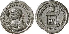 RÖMER RÖMISCHES KAISERREICH. Constantinus II. Caesar 317-337. AE-Follis 19/20mm (322/323) 3,03g, Trier, 2. Off. Paludamentbüste m. Lkr., Baculum u. Victoriolaglobus n.l. CONSTANTINVS IVN NOB C / BEATA