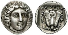 GRIECHISCHE MÜNZEN INSELN VOR KARIEN RHODOS Tetradrachmon, 405-400. Helioskopf von vorne, leicht n. r. gewendet. Rv. ΡΟΔΙΟΝ Rose mit Knospe, l. Ähre und I, das Ganze in einem leicht vertieften Quadrat