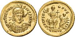Roman Imperial Coins Theodosius II, 402-450. Solidus (Gold, 20 mm, 4.45 g), Constantinople, 425. D N THEODO - SIVS P F AVG Helmeted, diademed and cuirassed bust of Theodosius facing, holding spear ove
