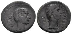 Roman Provincial MACEDON. Thessalonica. Augustus, with Divus Julius Caesar, 27 BC - AD 14. (Bronze, 21 mm, 7.13 g, 7 h). ΘEOC Bare head of Divus Julius Caesar right; on the head behind Caesar's eye, m