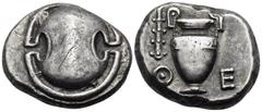 The Vineyard Collection part III BOEOTIA. Thebes. Circa 425-400 BC. Stater (Silver, 20.5 mm, 12.24 g). Boeotian shield. Rev. Θ Ε Amphora with fluted decoration on the shoulder; hanging from the right 