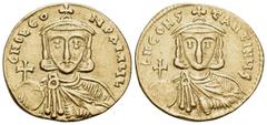 Byzantine Leo III the "Isaurian", with Constantine V, 717-741. Solidus (Gold, 20 mm, 4.43 g, 5 h), Constantinople, 731-733. d NO LЄON PA MЧ Crowned and draped facing bust of Leo, holding globus crucig