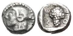 The Vineyard Colection Part IV, Greek CILICIA. Soloi. Circa 465-400 BC. Diobol (Silver, 8 mm, 1.21 g, 6 h). Head of Amazon to left, wearing close-fitting cap. Rev. Σ-Ο-Λ-Ε Grape bunch. Cf. Göktürk 12 