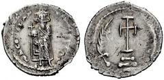 The Byzantine Empire Constans II 641 – 668, with colleagues from 654 Half miliarensis 652-654, AR 2.19 g. δ N CONStAN – [tINYS PP AV] Emperor standing facing, wearing chlamys and crown with cross, hol