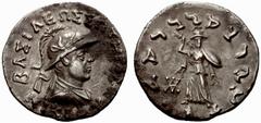Greek Coins Nicias, 80-60 No.: 235 Schätzwert/Estimation: CHF 5000.- d=26 mm Tetradrachm, Pushkalavati circa 80-60, AR 9.92 g. BASILEWS SWTHROS NIKIOU Diademed and draped bust r., wearing crested helm