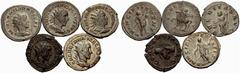 Impero Romano Lotti multipli di monete dell’Impero romano Lotto di cinque monete.  Filippo II. Antoniniano 244-246,  AR 4,33 g.  C 54.  RIC 216C  -  Traiano Decio. Antoniniano 249 (?),  AR 3,02 g.  C 