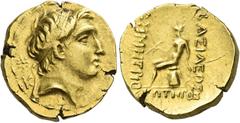 Greek Coins. Demetrius I, 162 – 150. Stater, Ecbatana 152, AV 8.68 g. Diademed head r.; in l. field, eight-pointed star and K. Rev. ΒΑΣΙΛΕΩΣ – ΔHMHTPIOY – ΣΩΤΗΡΟΣ Apollo seated l. on omphalos, holding